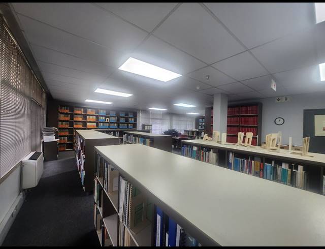 70M² OFFICE TO LET IN VORNA VALLEY
